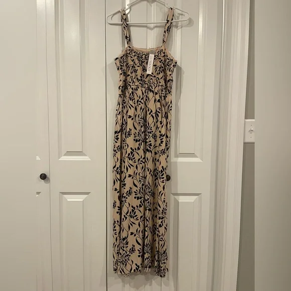 Luxology Dress - NWT - Size Small - Picture 3 of 5